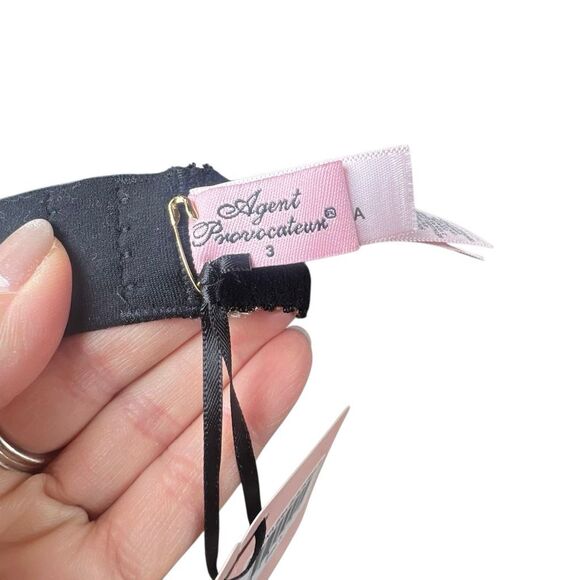 NWT Agent Provocateur Athena High Neck Lace Bra Top Black Multi Size 3 - Picture 15 of 16